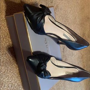 Ladies all leather shoe